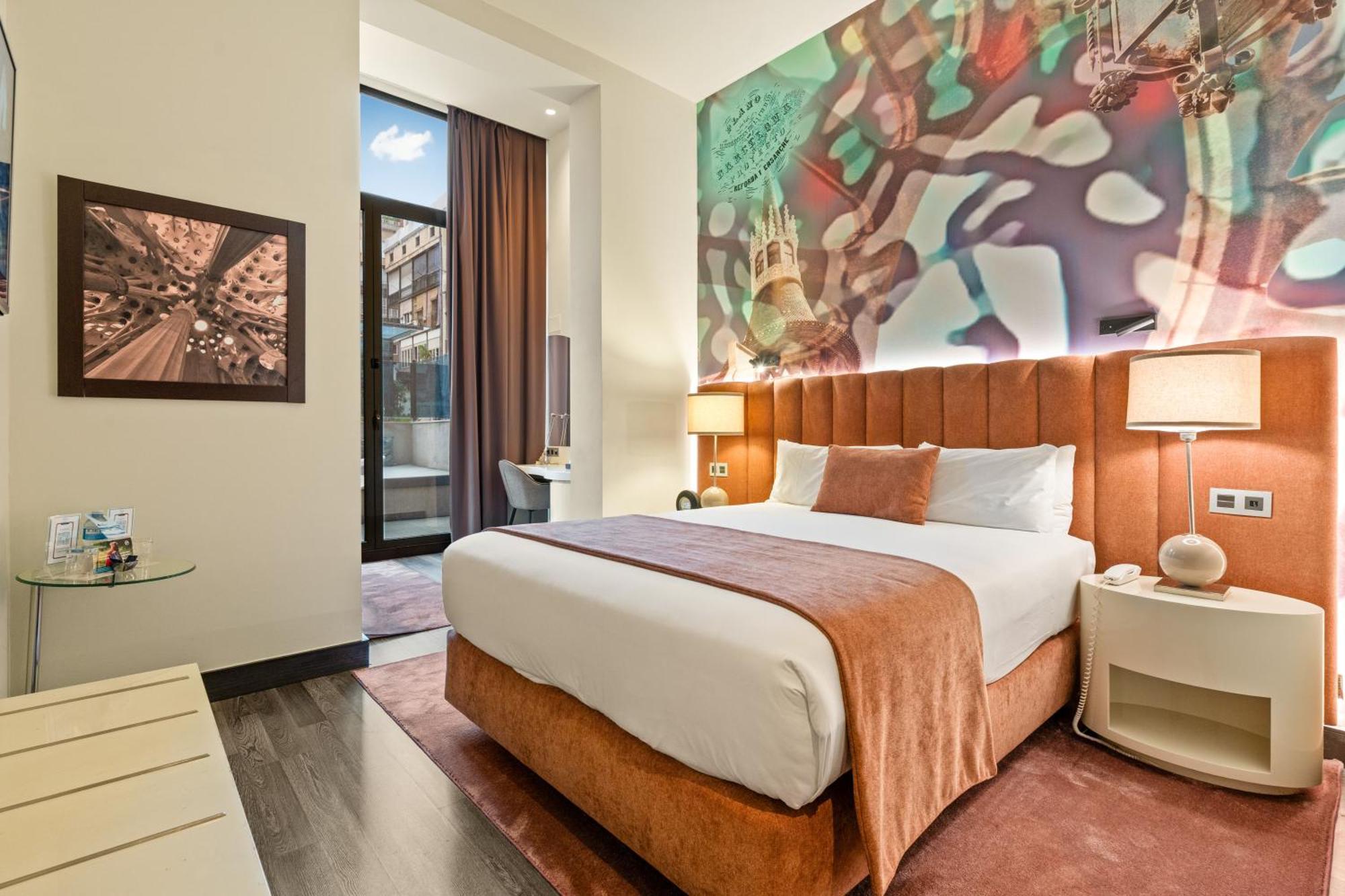 Deluxe Double Room with Balcony - Non-Smoking,1742800097:JPEG
